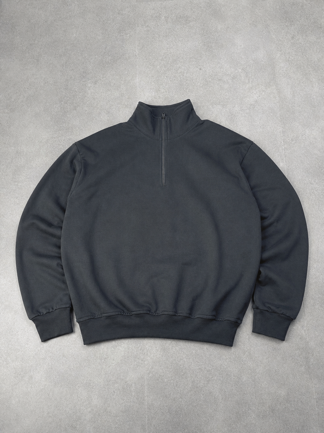 CROPPED HALF-ZIP SWEATSHIRT